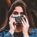 Cara Memotret dengan Kamera Depan dan Belakang Secara Bersamaan - Inwepo